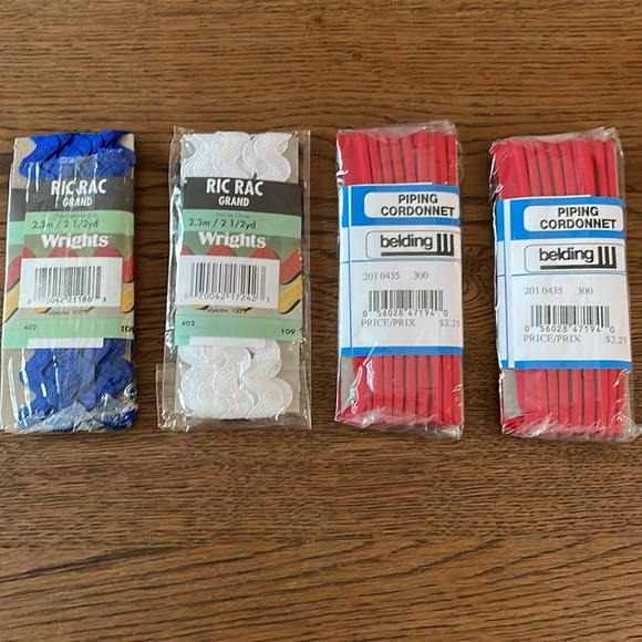 NWOT Vintage Lot:: Wrights Jumbo Rick Rack (White/Blue) & Belding Red Piping - Picture 2 of 2